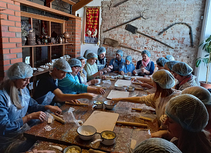 Гастрономическое путешествие в Миасс. Дом пельменя + Шоколадная фабрика.